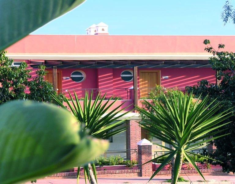 Apartamentos Turisticos Anoreta Rincón de la Victoria Екстериор снимка